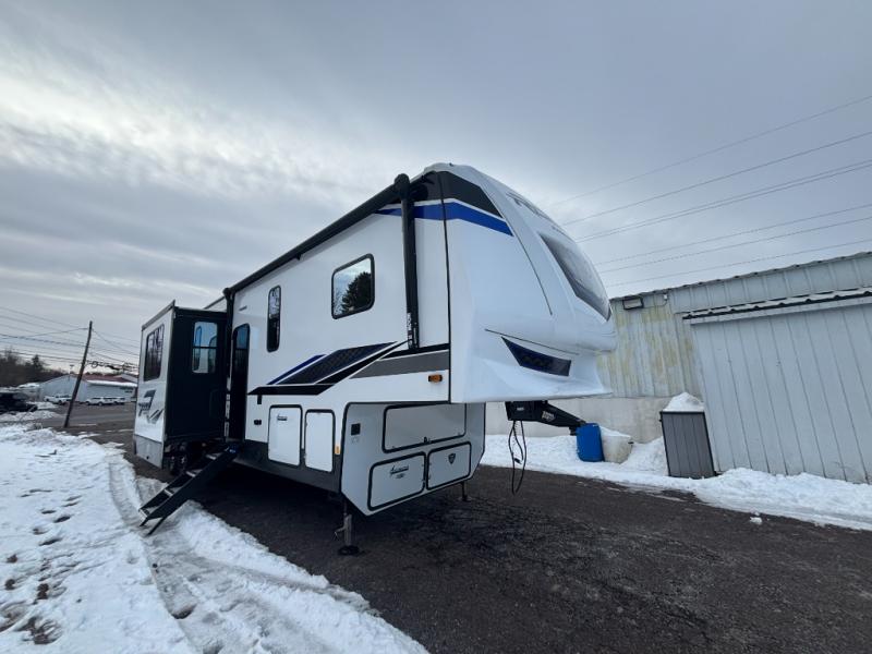 RV listing image