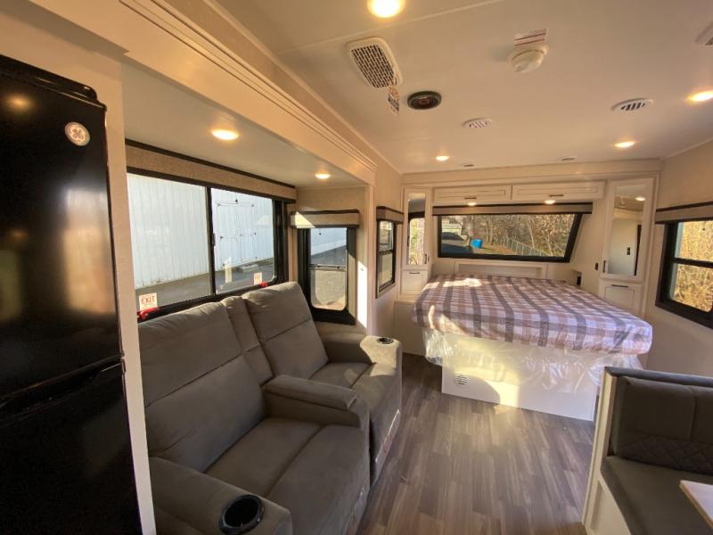 RV listing image