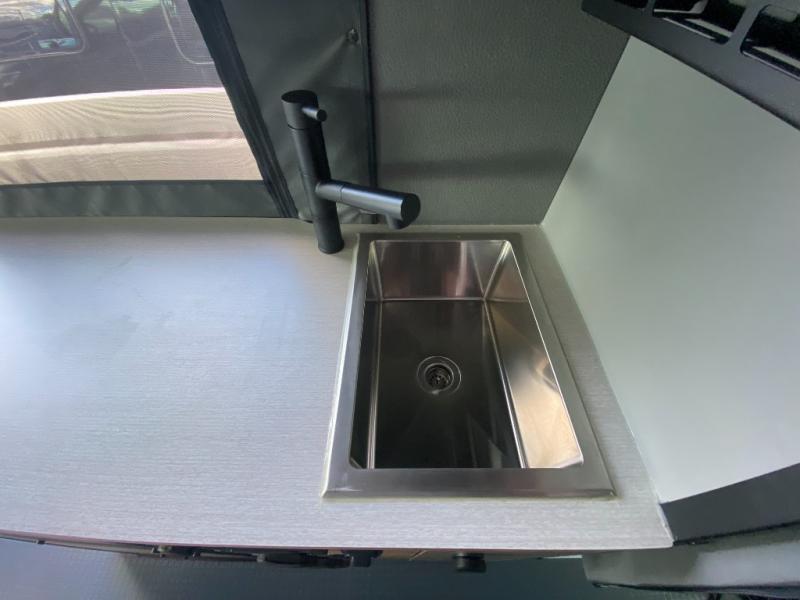 2025 Revel/44E/2025 image-23