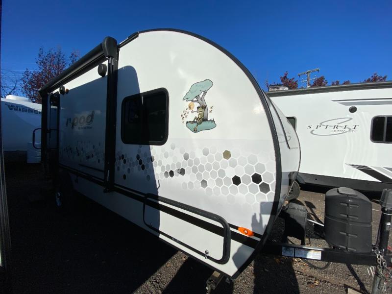 RV listing image