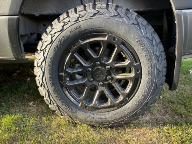 2025 Revel/44E/2025 image-13