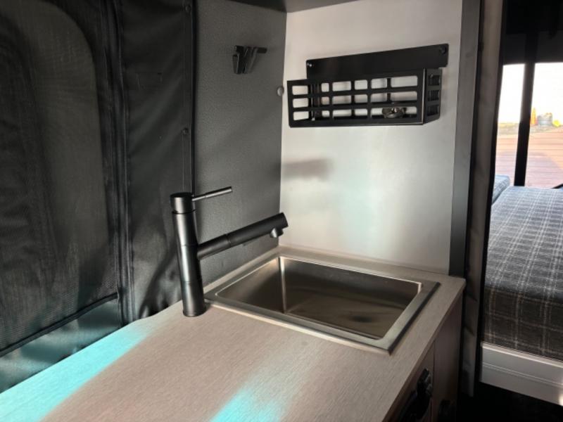 2025 Revel/44E/2025 image-27