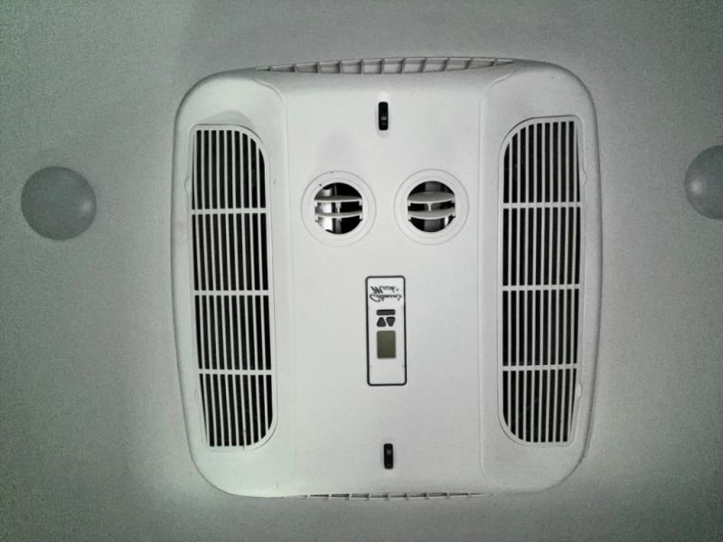 2025 Revel/44E/2025 image-38