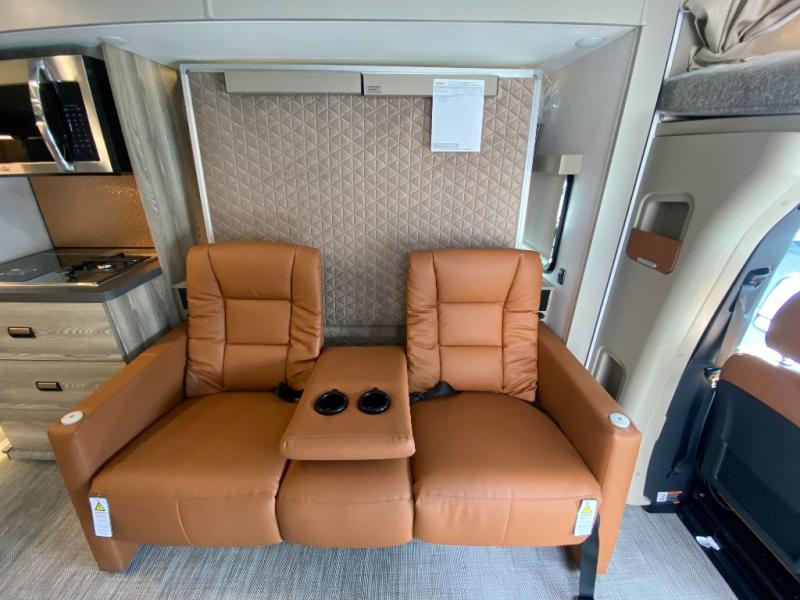 2025 Navion 24T/24T/2025 image-19