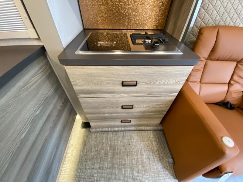 2025 Navion 24T/24T/2025 image-32