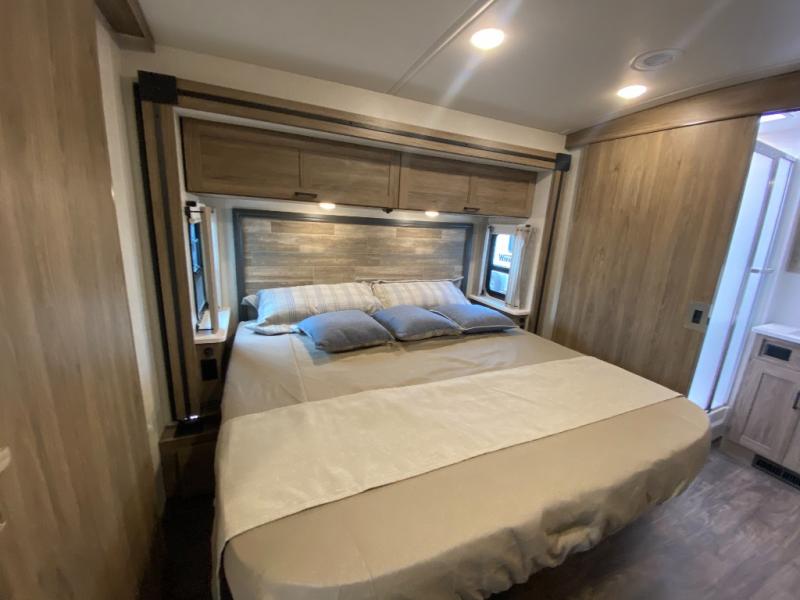 Sunstar/33K/2025 image-28