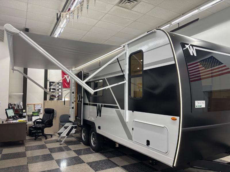 RV listing image