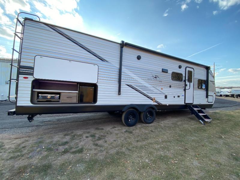 RV listing image