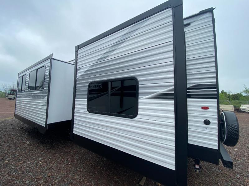 RV listing image