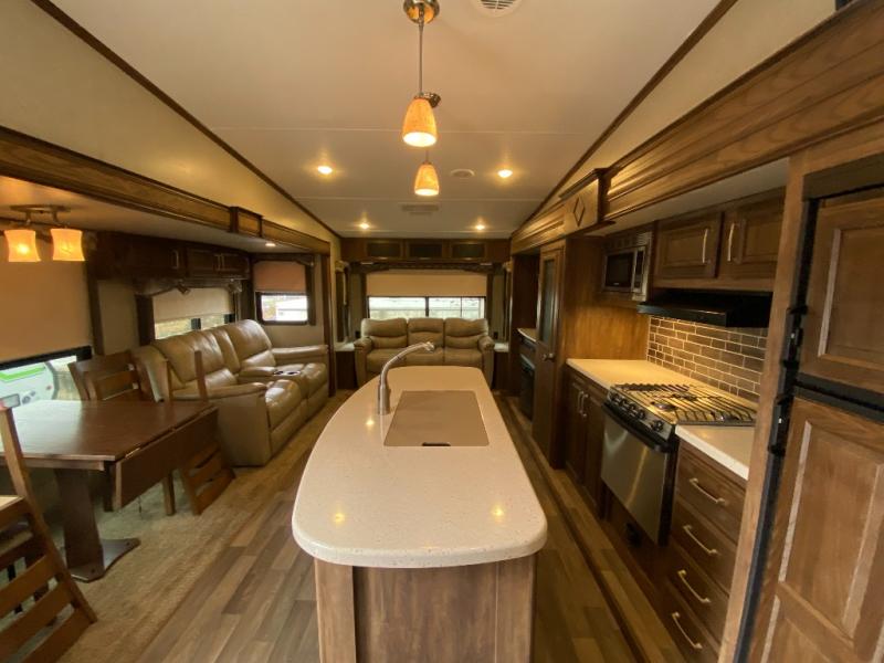 RV listing image
