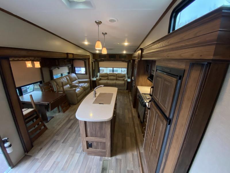 RV listing image