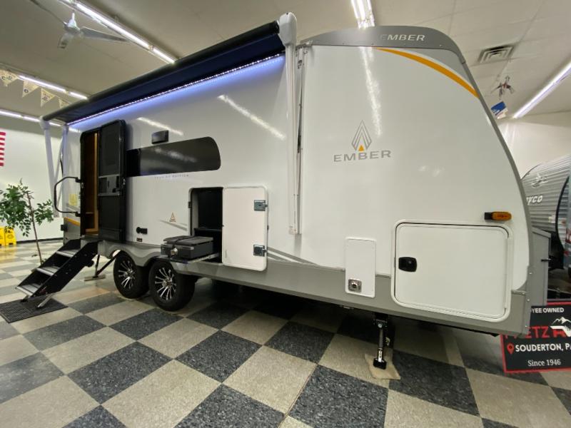 RV listing image