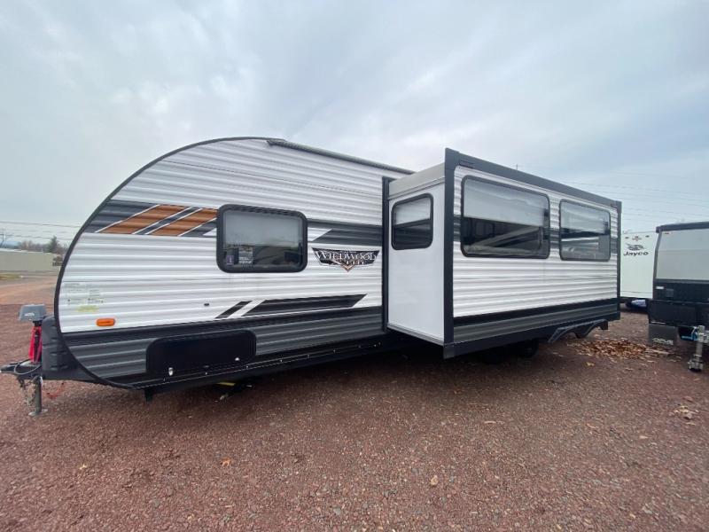 RV listing image