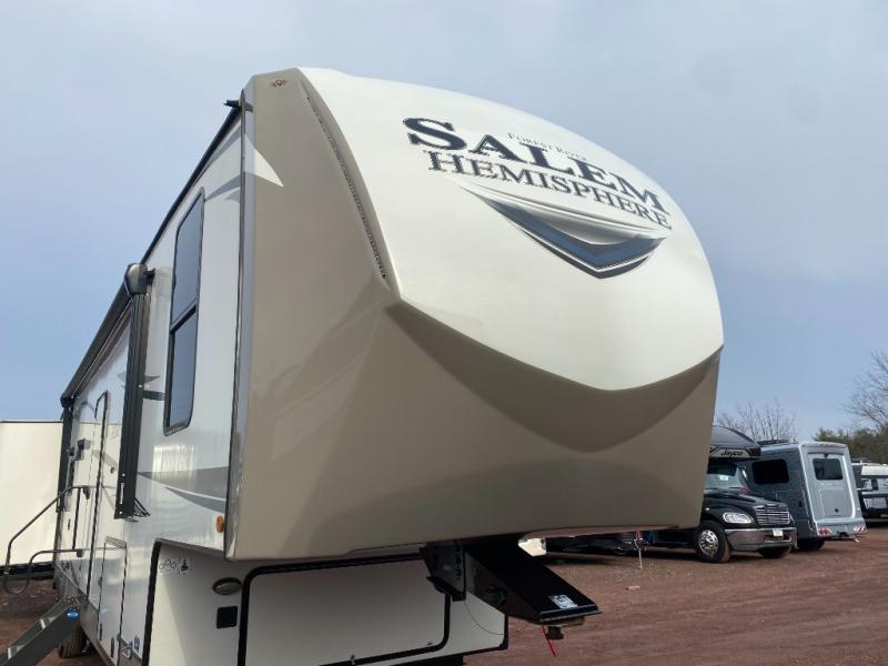 RV listing image