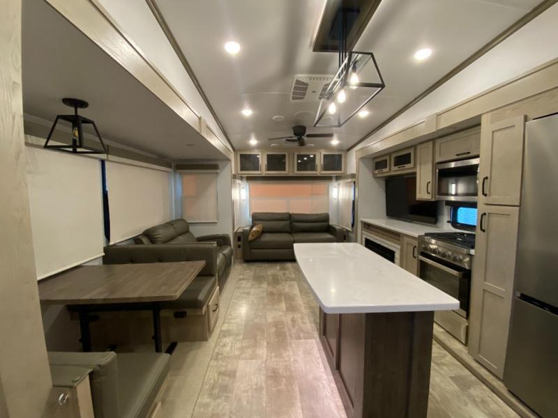 RV listing image