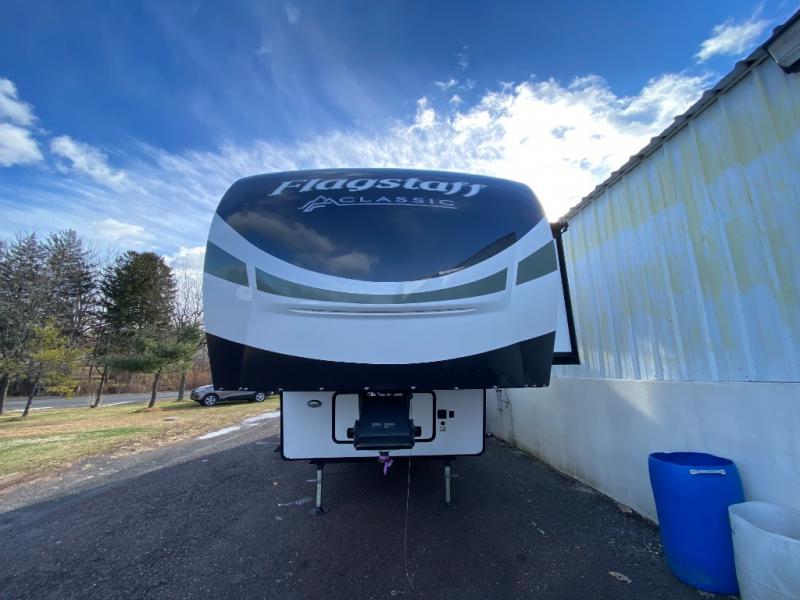 RV listing image