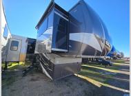 Used 2023 Redwood RV Redwood 4200FL image