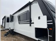 Used 2025 Brinkley Model Z Air 310 image