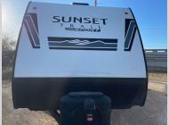 Used 2024 CrossRoads RV Sunset Trail SS272BH image