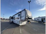 Used 2025 Coachmen RV Brookstone 398MBL image