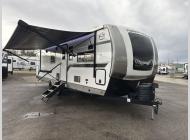Used 2025 Forest River RV Wildwood Heritage Glen 261FKRB image