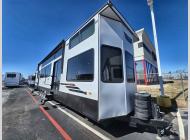 Used 2024 Forest River RV Wildwood Grand Lodge 44VIEW image