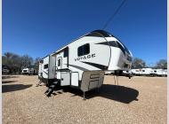 Used 2021 Winnebago Voyage 3639BHL image