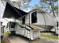 Used 2021 Alliance RV Paradigm 372RK image