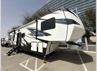 Used 2019 Dutchmen RV Voltage V3705 image