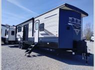 Used 2024 Palomino Puma Destination 38DEN image