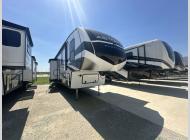 New 2025 Dutchmen RV Astoria 3603LFP image