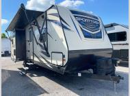Used 2018 Venture RV SportTrek 252VRD image