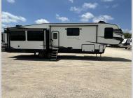 Used 2020 Dutchmen RV Astoria 3553MBP image