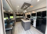 Used 2022 EAST TO WEST Ahara 325RL image