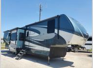 Used 2021 VanLeigh RV Beacon 42RDB image