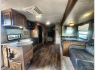 Used 2016 Keystone RV Sprinter 28BH image