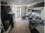 New 2025 Venture RV Stratus SR261VRB image