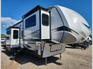 Used 2023 Dutchmen RV Astoria 3803FLP image