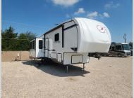 Used 2023 Forest River RV Cardinal RED 31RL image