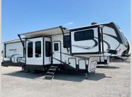 Used 2022 Coachmen RV Brookstone 344FL image