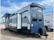 New 2026 Palomino Puma Destination 403LFT image