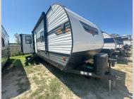 Used 2021 Forest River RV Wildwood 32RET image