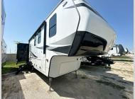 Used 2023 CrossRoads RV Cameo CE3891MK image