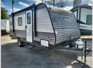 Used 2022 Dutchmen RV Coleman 17B image