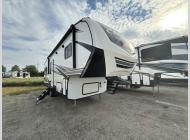 Used 2023 CrossRoads RV Cruiser 27MK image