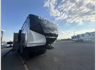 Used 2022 Heartland Cyclone 4006 image