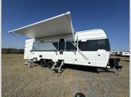 New 2026 Winnebago Thrive 26FKD image