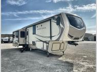 Used 2018 Keystone RV Montana 3920FB image