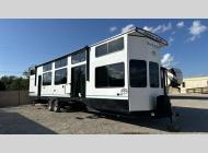 New 2025 Forest River RV Salem Grand Villa 44VIEW image