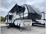 Used 2024 EAST TO WEST Blackthorn 3700BH-OK image